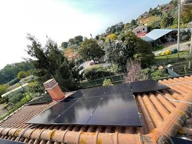 Instalación de placas solares realizada por nuestro equipo (2)
