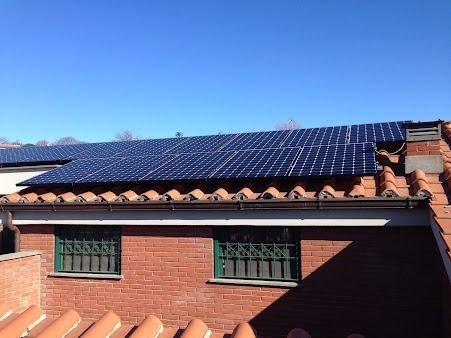 Instalación de placas solares realizada por nuestro equipo (6)