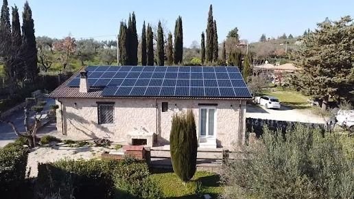 Detalle de paneles solares