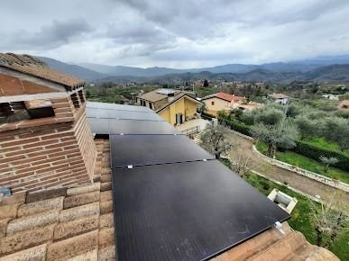 Instalación de placas solares realizada por nuestro equipo (8)