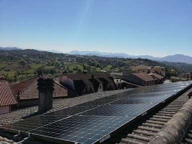 Instalación de placas solares realizada por nuestro equipo (2)