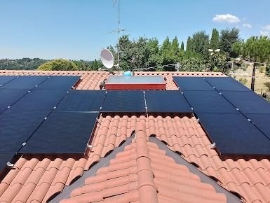 Instalación de placas solares realizada por nuestro equipo (4)
