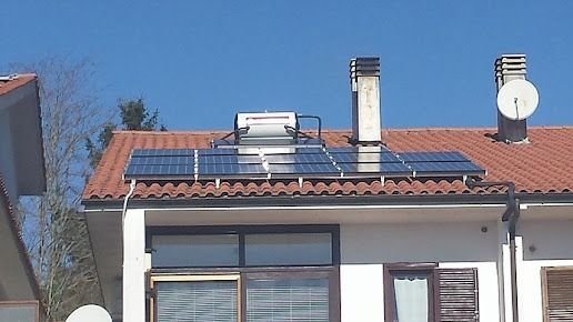 Placas solares en cubierta